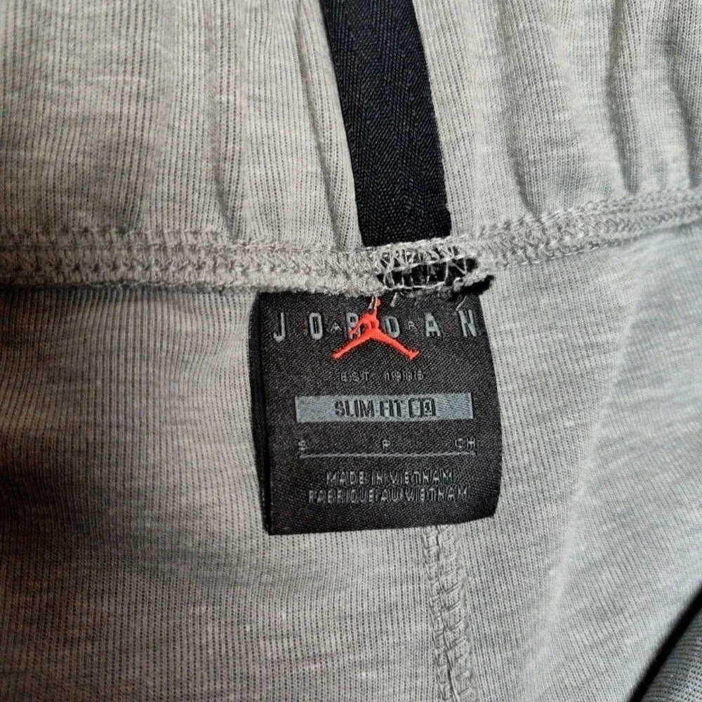 Nike AIr Jordan Jogger Pants Mens Small Gray Slim Workout Gym Zip Pocket DV9785